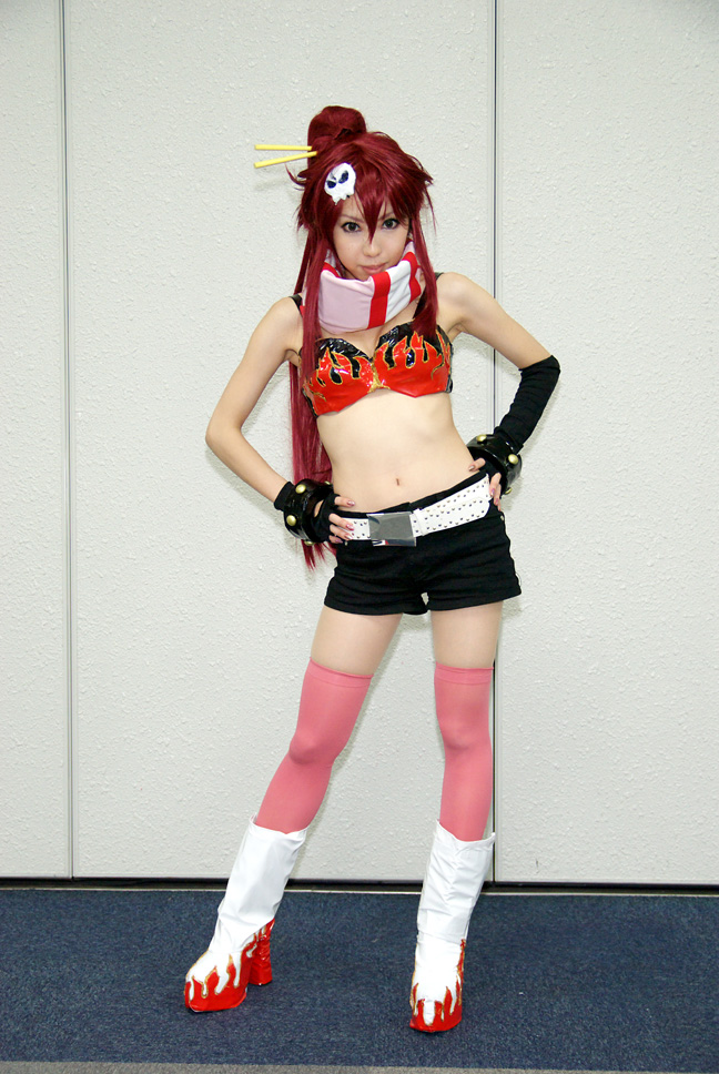bikini_top, chopsticks, cosplay, gloves, mizuno_shiro, photo, redhead, shorts