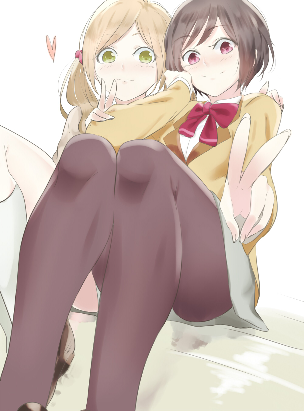 2girls, akami_(aotokane), aldnoah.zero, amifumi_inko, black_hair, black_legwear, blonde_hair, bow