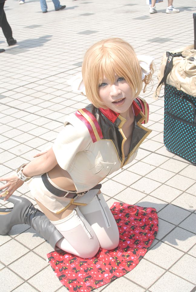 blonde_hair, boots, catherine_blitzen, cosplay, gundam, gundam_0079, gundam_0079_card_builder, hair_bows