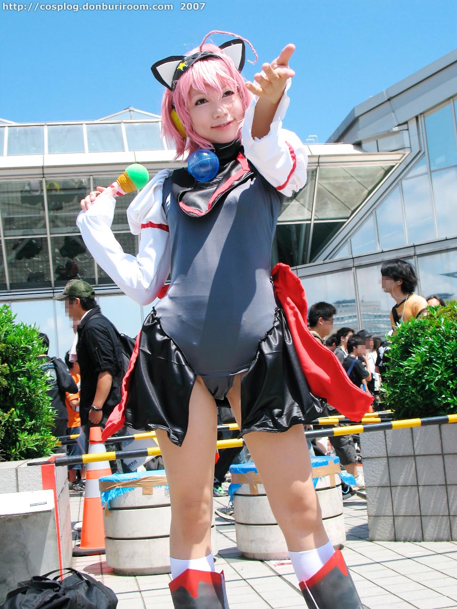 ahoge, animal_ears, asian, boots, cat_ears, cosplay, kneehighs, microphone