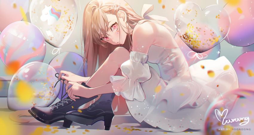 1girl, absurdres, arm_garter, balloon, bangs, bare_shoulders, black_footwear, boots, bow, breasts, dress, hair_ornament, hairclip, heart, high_heels, highres, long_hair, medium_breasts, original, red_eyes, shoelaces, solo, strapless, strapless_dress, tying_boots, white_bow, white_dress, yooroongoo