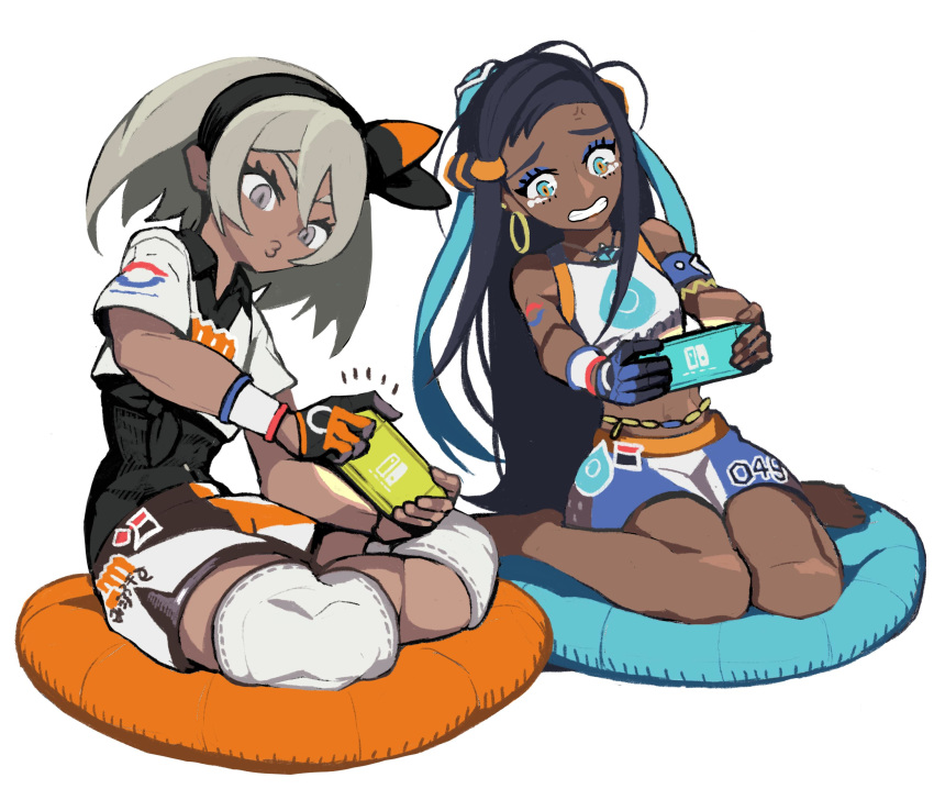 2girls, absurdres, anger_vein, aqua_hair, armlet, bare_legs, bare_shoulders, barefoot