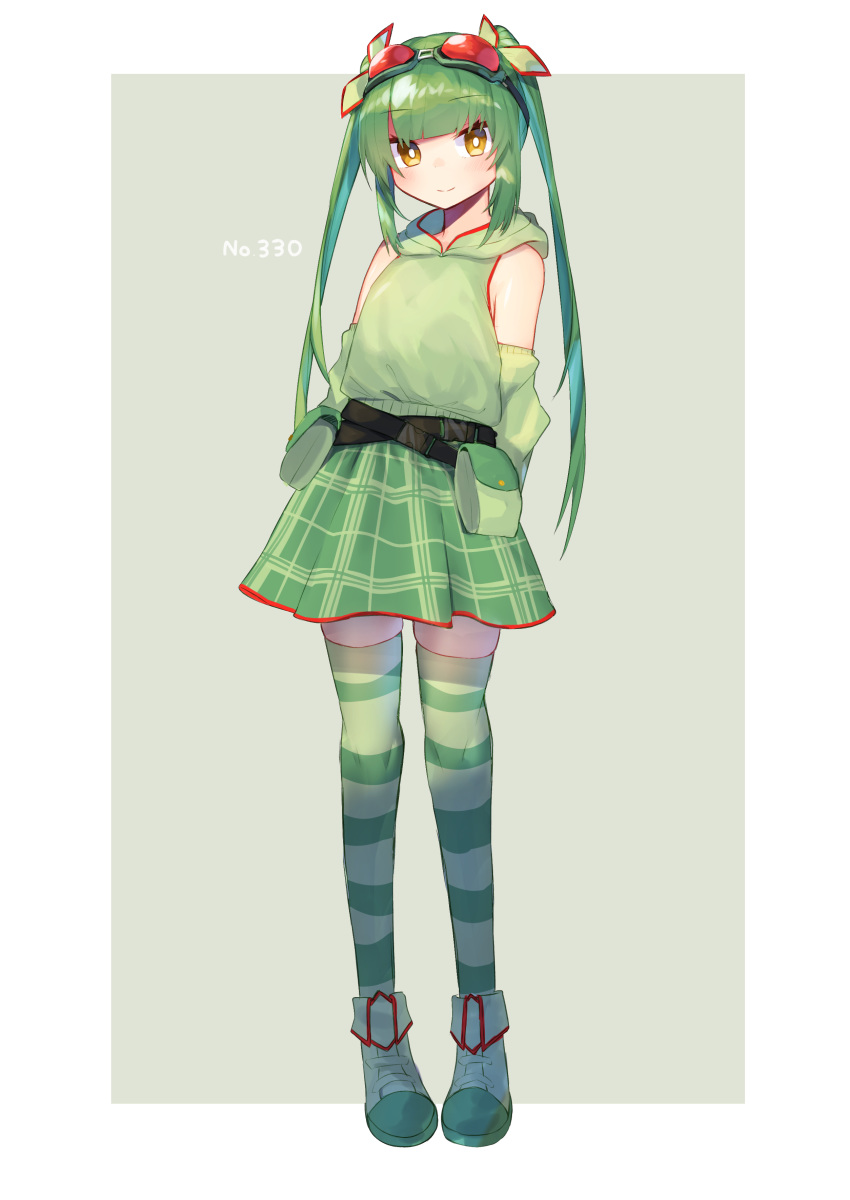 1girl, absurdres, bangs, bare_shoulders, blush, brown_eyes, closed_mouth, daifukumochi_(akaaokiiwo)