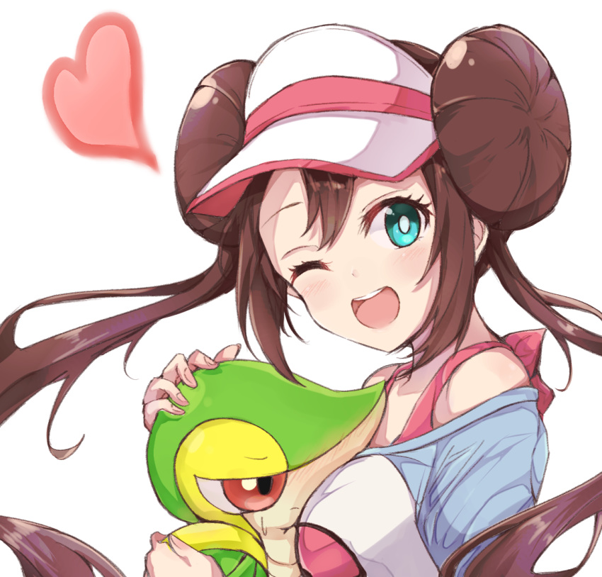 1girl, bangs, blush, bow, brown_hair, commentary_request, double_bun, eyelashes, floating_hair, gen_5_pokemon, heart, holding, holding_pokemon, menma_(tmgdn), one_eye_closed, open_mouth, pink_bow, pokemon, pokemon_(creature), pokemon_(game), pokemon_bw2, raglan_sleeves, rosa_(pokemon), sidelocks, smile, snivy, teeth, tongue, twintails, visor_cap, white_background