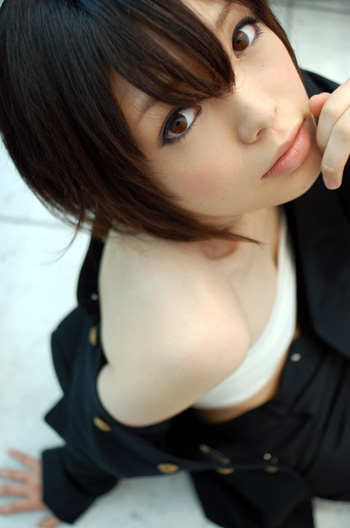 chest_wrap, cosplay, inuzuka_koshi, namada, open_coat, photo, school_uniform, sumomomo_momomo
