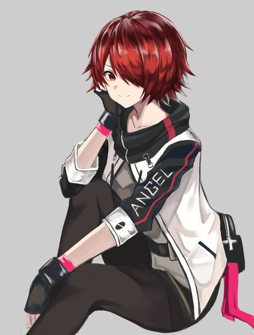 1girl, absurdres, arknights, belt, belt_pouch, black_gloves, black_legwear, black_skirt, breasts, chin_rest, closed_mouth, clothes_writing, commentary, exusiai_(arknights), fingerless_gloves, gloves, grey_background, grey_shirt, hair_over_one_eye, highres, jacket, kit, knee_to_chest, looking_at_viewer, medium_breasts, miniskirt, open_clothes, open_jacket, pantyhose, pouch, red_eyes, redhead, shirt, short_hair, simple_background, sitting, skirt, smile, white_jacket