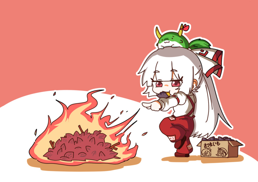 ._., 2girls, :3, :t, aki_minoriko, aki_shizuha, animal_on_head, arm_at_side