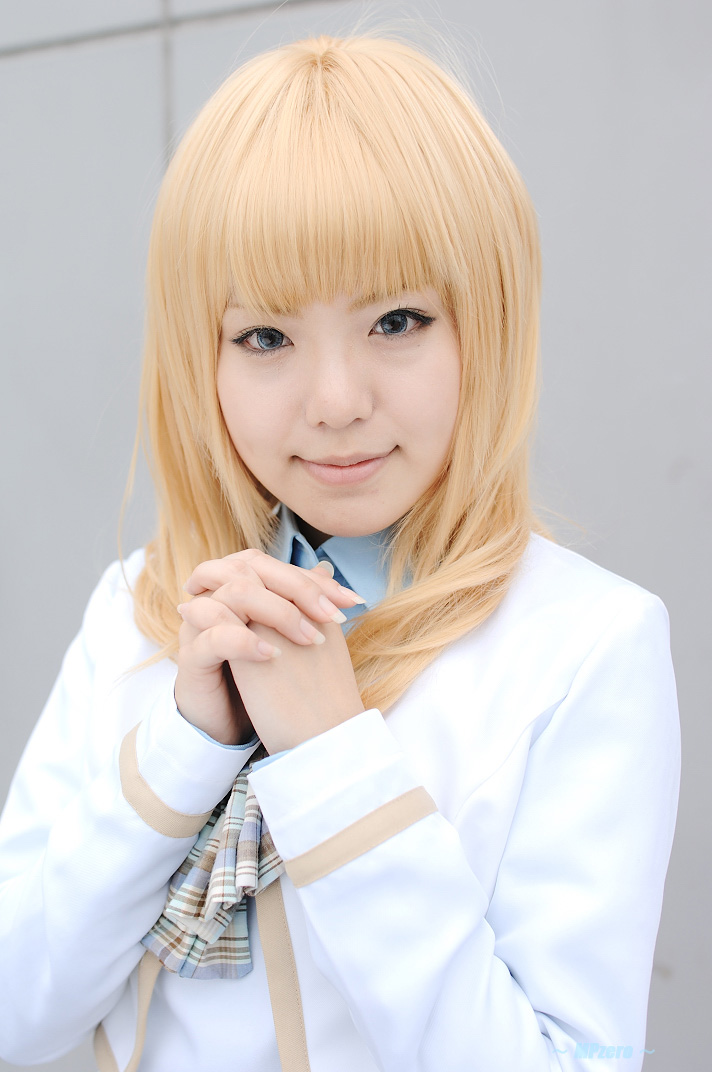 blonde_hair, cosplay, kneehighs, konohana_hikari, konohana_hikari_(cosplay), school_uniform, strawberry_panic, suzuran_ousaka