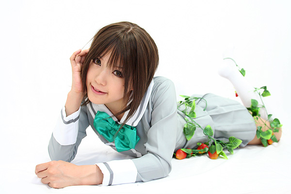 cosplay, ichigo_100, kipi-san, kneehighs, photo, school_uniform, sotomura_misuzu, strawberry