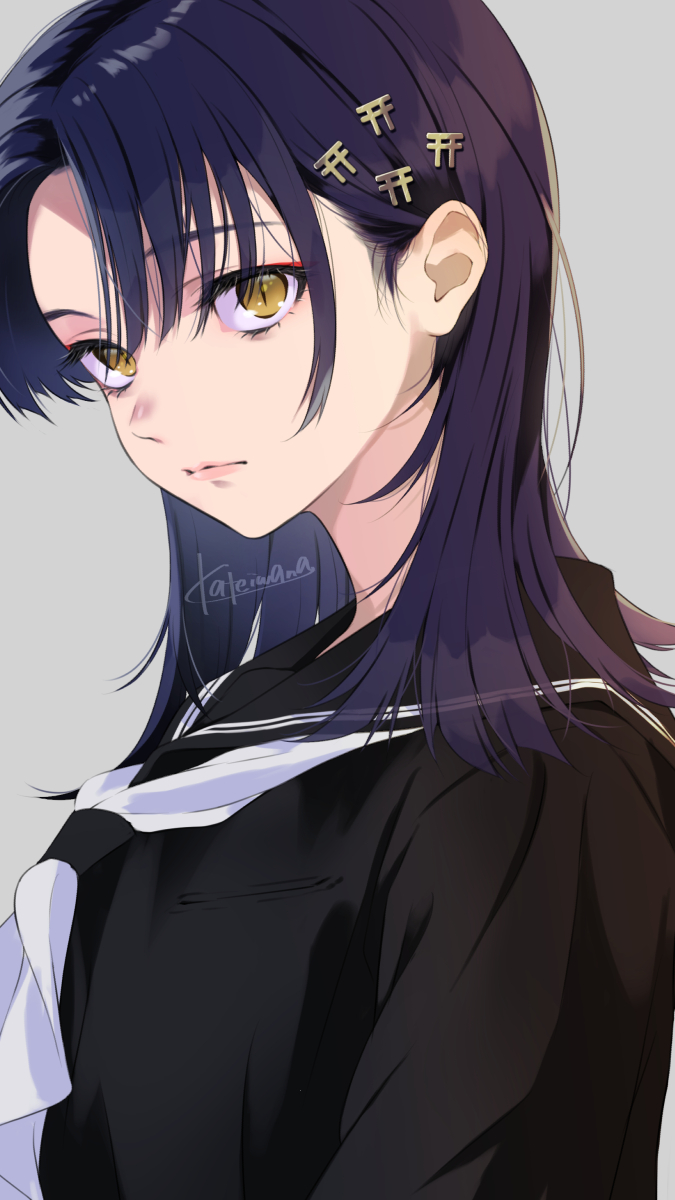 1girl, black_hair, black_serafuku, black_shirt, blue_hair, eyelashes, forehead, from_side, grey_background, highres, kate_iwana, looking_at_viewer, medium_hair, neckerchief, original, parted_hair, raised_eyebrows, sailor_collar, sailor_shirt, school_uniform, serafuku, shirt, signature, solo, torii_hair_ornament, upper_body, white_neckwear, yellow_eyes