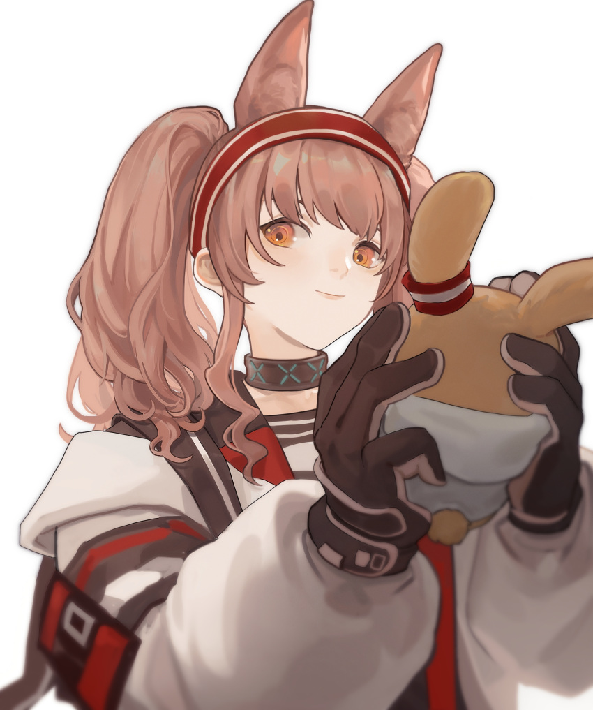 1girl, angelina_(arknights), animal_ear_fluff, animal_ears, arknights, bangs, black_choker, black_gloves, brown_hair, choker, closed_mouth, coat, extra_ears, fox_ears, gloves, headband, highres, holding, holding_stuffed_toy, long_hair, long_sleeves, orange_eyes, red_headband, sidelocks, simple_background, smile, solo, stuffed_animal, stuffed_bunny, stuffed_toy, twintails, upper_body, white_background, white_coat, yoshikyuu