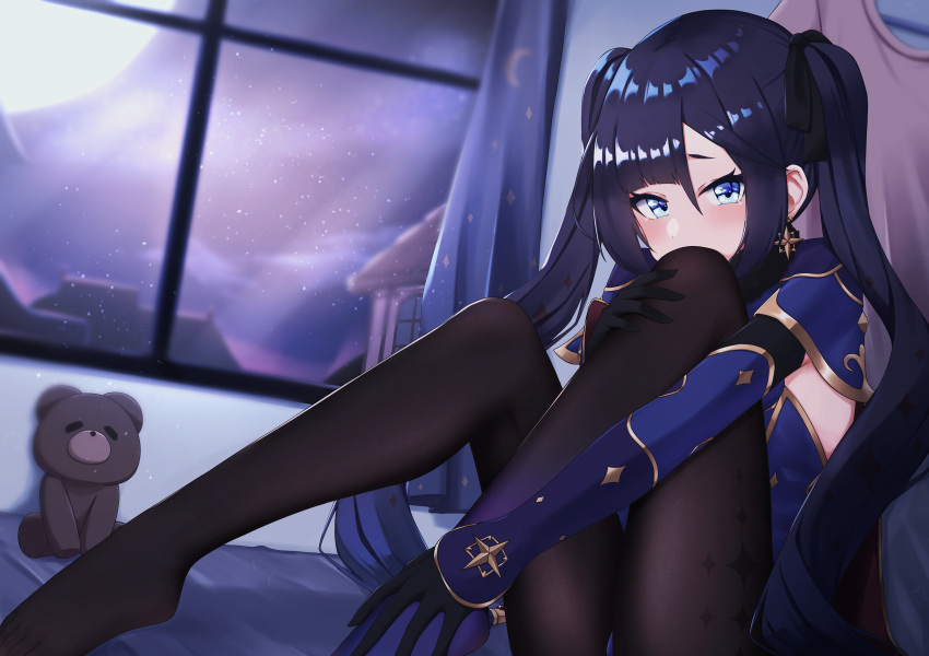 1girl, absurdres, anhun, bare_shoulders, black_legwear, blue_eyes, blush, bow
