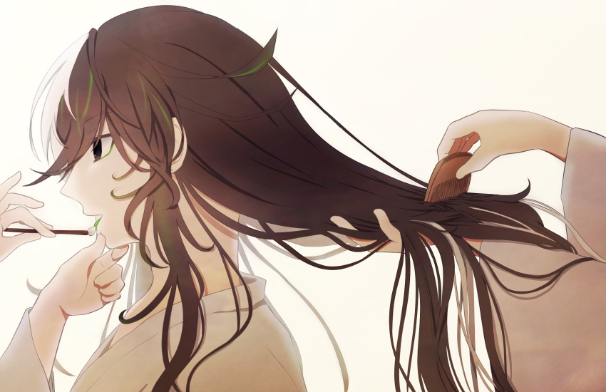 1boy, 2others, alternate_costume, androgynous, applying_makeup, ashiya_douman_(fate), bangs, black_eyes, black_hair, comb, combing, commentary_request, ears, expressionless, eyebrows_visible_through_hair, fate/grand_order, fate_(series), green_eyes, green_eyeshadow, green_hair, green_lipstick, hair_between_eyes, hair_intakes, hair_ornament_removed, hand_on_another's_chin, highres, holding_another's_hair, japanese_clothes, jitome, lipstick, long_hair, long_sleeves, magatama, makeup, male_focus, multicolored_hair, multiple_others, nagiuo, no_earrings, open_mouth, otoko_no_ko, paintbrush, painting, pale_skin, profile, ribbed_sleeves, simple_background, solo_focus, two-tone_hair, very_long_hair, white_background, white_hair, white_robe, wide_sleeves