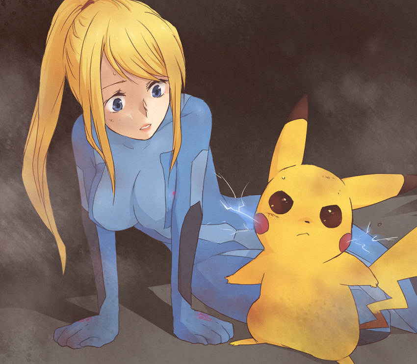 1girl, blonde_hair, blue_eyes, bodysuit, breasts, cleavage, long_hair, metroid, mugime, nintendo, ochappa, pikachu, pokemon, pokemon_(creature), ponytail, samus_aran, skin_tight, super_smash_bros., zero_suit