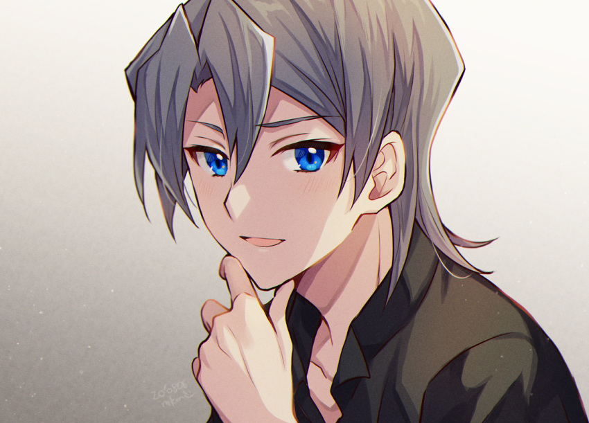 1boy, :d, bangs, bishounen, black_shirt, blue_eyes, blush, collarbone