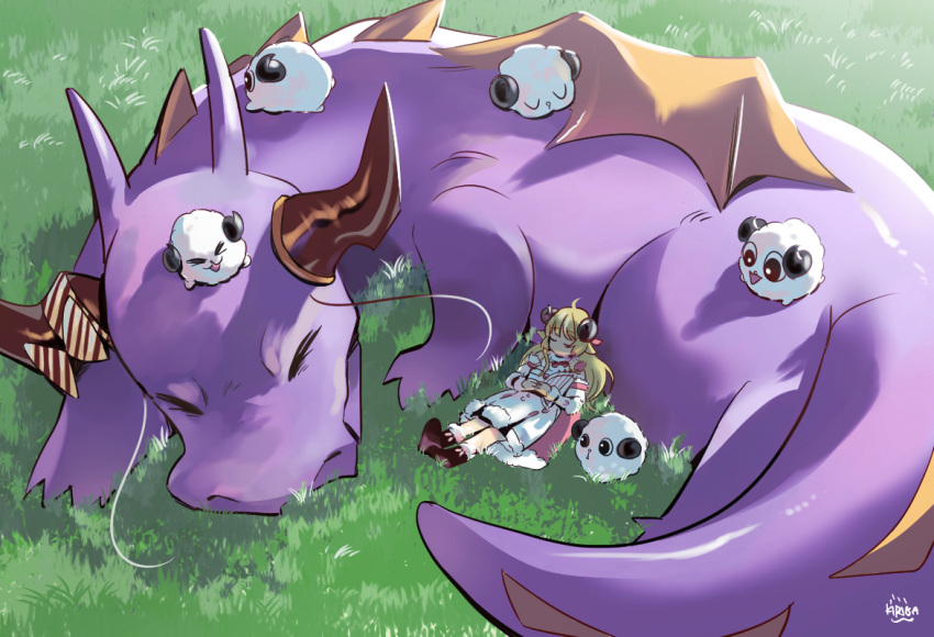 ahoge, animal_ears, bangs, blonde_hair, bow, braid, dragon, dragon_horns