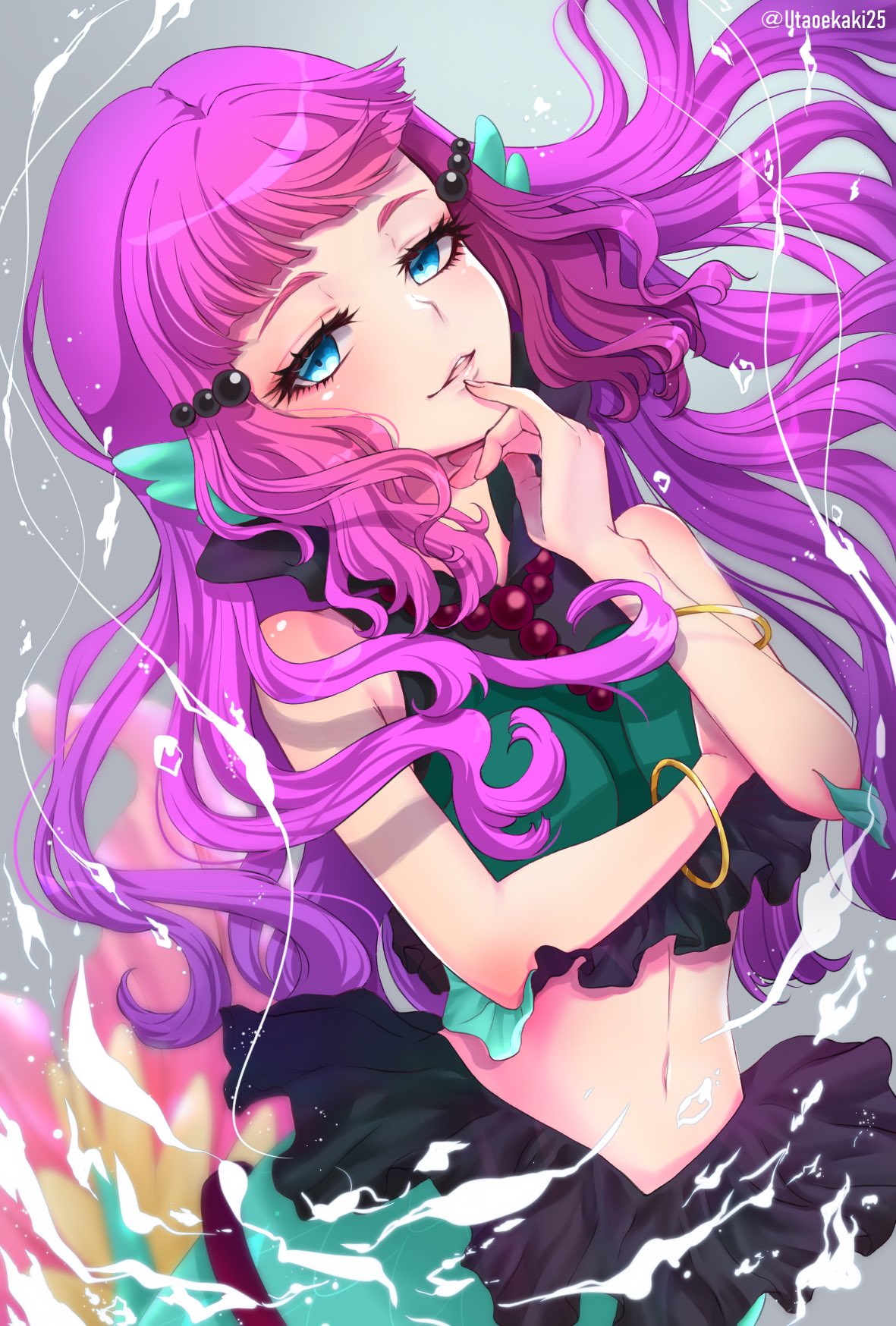 1girl, aqua_shirt, bangle, bare_shoulders, black_shirt, blouse, blue_eyes, blunt_bangs
