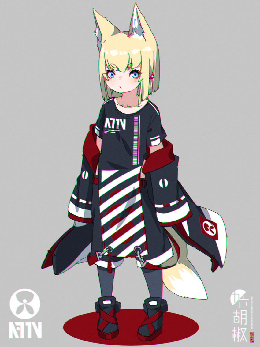 1girl, animal_ear_fluff, animal_ears, bangs, barcode, black_legwear, black_shirt, blonde_hair, blue_eyes, blunt_bangs, chromatic_aberration, collarbone, eyebrows_visible_through_hair, fox_ears, fox_girl, fox_tail, gem, grey_background, highres, kuro-chan_(kuro_kosyou), kuro_kosyou, looking_at_viewer, medium_hair, original, shirt, short_eyebrows, sleeves_past_fingers, sleeves_past_wrists, standing, tail, thick_eyebrows, wide_sleeves