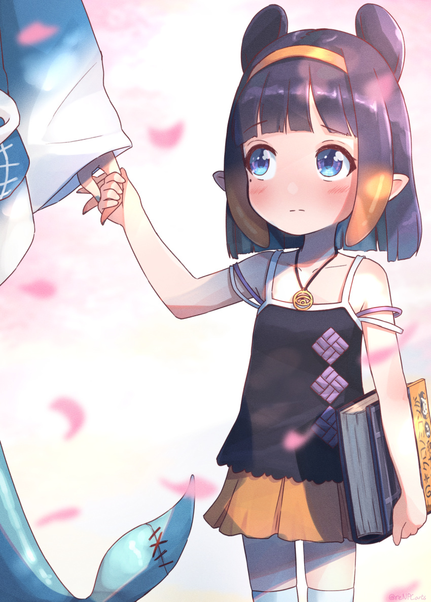2girls, bangs, bare_shoulders, blue_eyes, blunt_bangs, blurry, blurry_foreground, blush