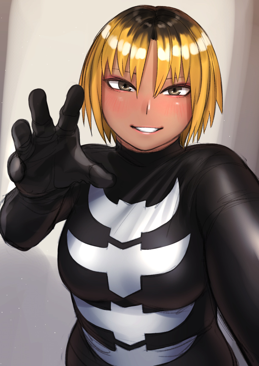 1girl, black_bodysuit, black_hair, blonde_hair, blush, bodysuit, breasts, brown_eyes, highres, kamen_rider, kamen_rider_(1st_series), kilye_kairi, latex, latex_bodysuit, looking_at_viewer, multicolored_hair, original, shocker_(kamen_rider), short_hair, skin_tight, smile, solo, two-tone_hair