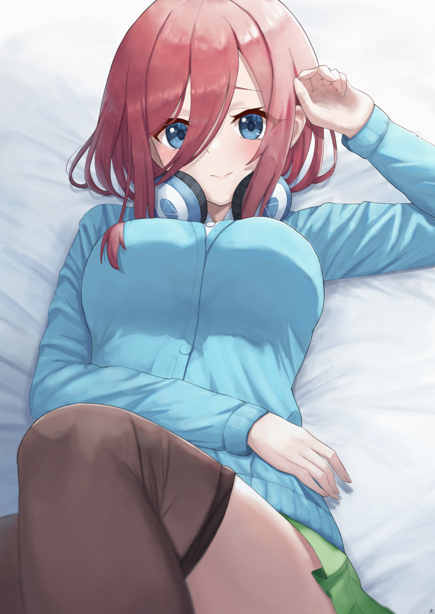 1girl, absurdres, aftamc, arm_up, black_legwear, blue_cardigan, blue_eyes, blush