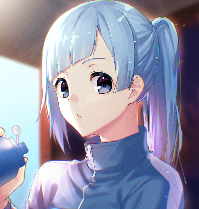 1girl, absurdres, asymmetrical_bangs, bangs, blue_eyes, blue_hair, blue_jacket, blurry