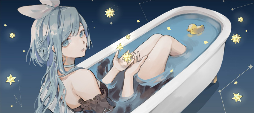 1girl, amai_(_amaicandy), bangs, bathtub, black_dress, detached_sleeves, dress, earrings, english_commentary, eyebrows_behind_hair, hair_behind_ear, hair_ribbon, highres, indie_virtual_youtuber, jewelry, long_hair, looking_at_viewer, looking_back, mantou_rei, open_hands, parted_lips, ribbon, rubber_duck, second-party_source, silver_choker, silver_ribbon, solo, star_(symbol), virtual_youtuber