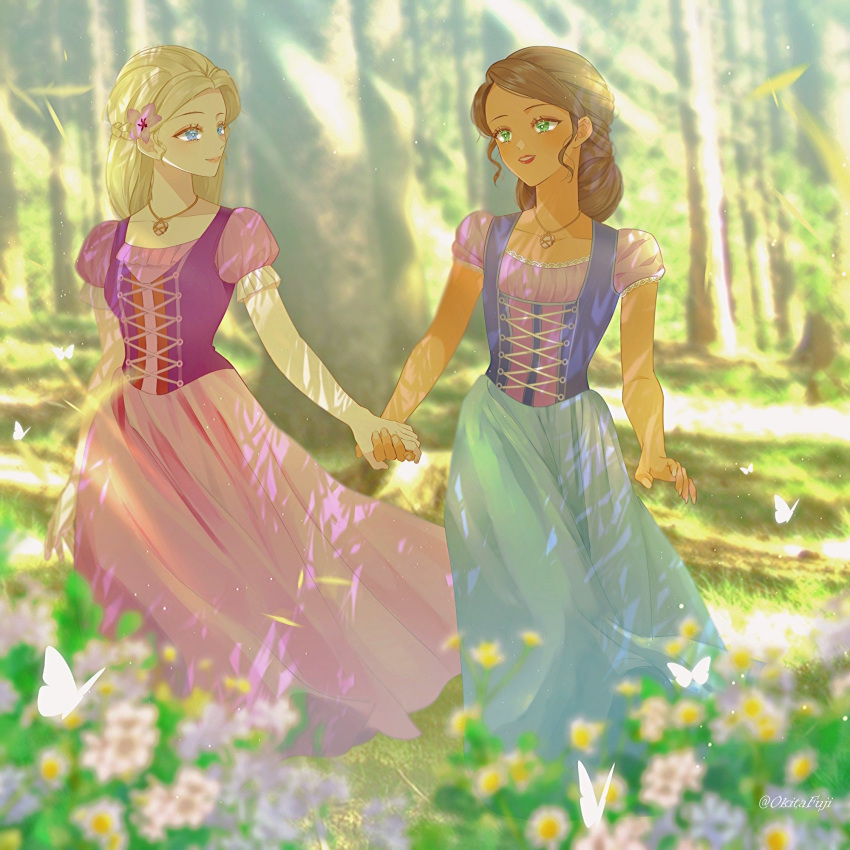 2girls, alexa_(barbie), aqua_eyes, barbie_(character), barbie_(franchise), barbie_and_the_diamond_castle, barbie_movies, blonde_hair