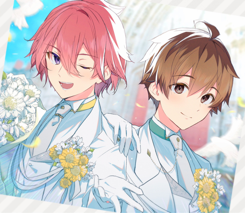 2boys, ;d, ahoge, bangs, blurry, blurry_background, brown_eyes, brown_hair