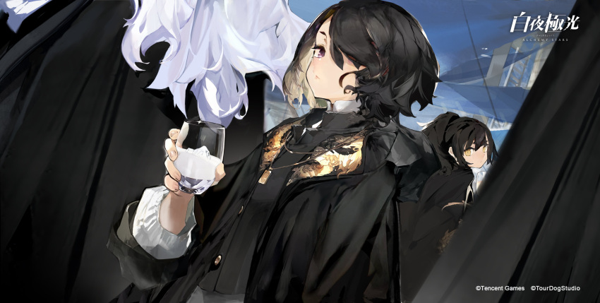 1boy, 2girls, absurdres, alchemy_stars, artist_request, black_hair, copyright_name, dayna_(alchemy_stars), drink, glass, hair_over_one_eye, highres, ice, istvan_(alchemy_stars), jewelry, multiple_girls, necklace, official_art, pink_eyes, ponytail, robyn_(alchemy_stars), short_hair, white_hair