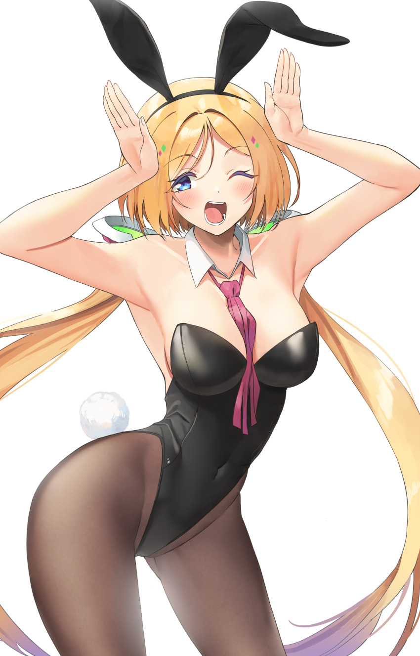 1girl, absurdres, aki_rosenthal, animal_ears, bangs, blonde_hair, bob_cut, breasts