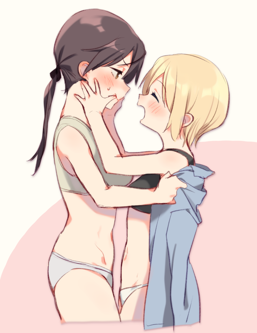 2girls, blonde_hair, brown_eyes, brown_hair, closed_eyes, erica_hartmann, gertrud_barkhorn, hands_on_another's_face