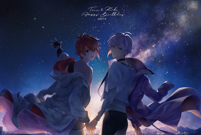 2boys, ahoge, arm_up, backlighting, black_gloves, black_pants, brothers, cityscape
