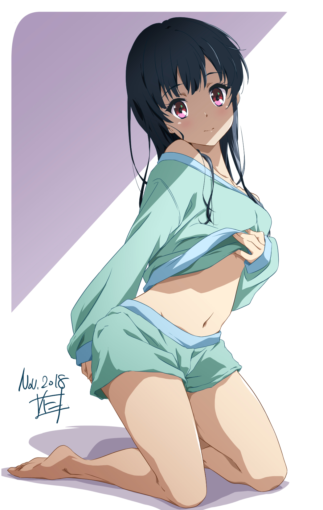 1girl, barefoot, black_hair, clothes_lift, dated, full_body, green_shorts, green_sweater, head_tilt, hibike!_euphonium, highres, kneeling, lifted_by_self, liz_to_aoi_tori, long_hair, long_sleeves, looking_at_viewer, midriff, navel, nii_manabu, pajamas_lift, pink_eyes, short_shorts, shorts, signature, smile, soles, solo, stomach, sweater, sweater_lift, yoroizuka_mizore