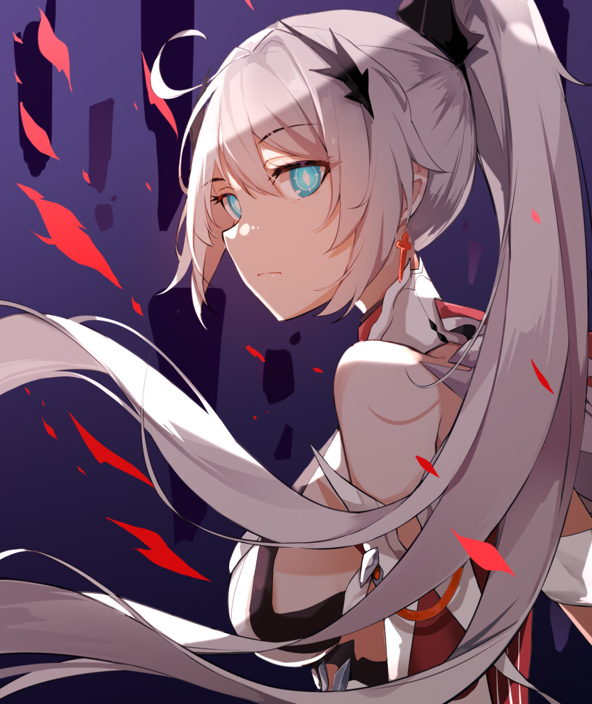 +_+, 1girl, antenna_hair, bangs, bantian_yindang, bare_shoulders, blue_eyes, breasts
