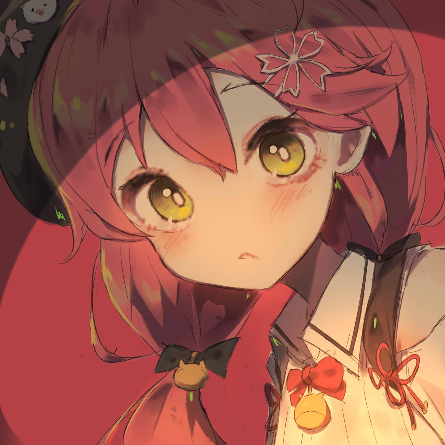 1girl, 35p_(sakura_miko), alternate_costume, blush, ememo, eyebrows_visible_through_hair, green_eyes, hair_between_eyes