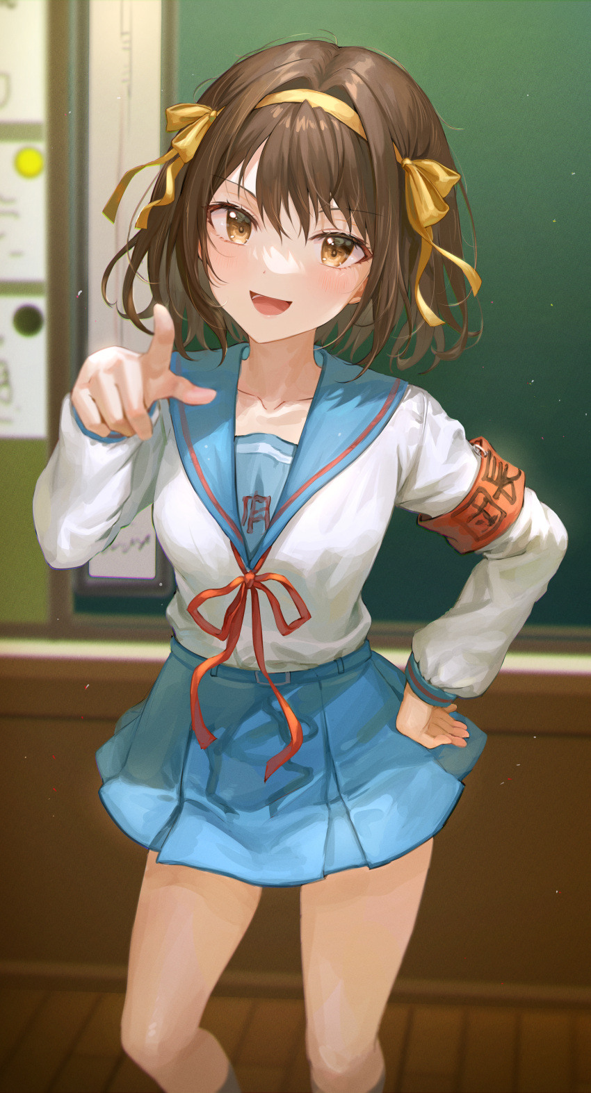 1girl, :d, absurdres, armband, bangs, black_legwear, blue_sailor_collar, blush, bob_cut, bow, brown_eyes, brown_hair, chalkboard, chalkboard_scraping, classroom, collarbone, dancing, eyebrows_visible_through_hair, hairband, hand_on_hip, highres, huge_filesize, index_finger_raised, indoors, kita_high_school_uniform, kneehighs, long_sleeves, looking_at_viewer, medium_hair, open_mouth, paperclip, pointing, pointing_at_viewer, red_ribbon, ribbon, sailor_collar, school, school_uniform, serafuku, smile, solo, standing, suzumiya_haruhi, suzumiya_haruhi_no_yuuutsu, tokkyu, yellow_bow, yellow_hairband, yellow_ribbon
