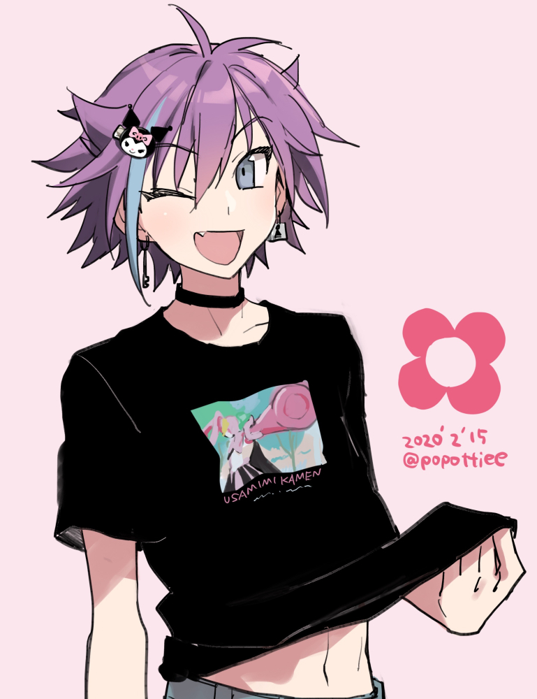 1boy, black_choker, black_shirt, blue_hair, choker, clothes_lift, commentary_request, dated, earrings, eyebrows_visible_through_hair, fang, flower_(symbol), grey_eyes, hair_ornament, hiiragi_jun, jewelry, key_earrings, kuromi, lock, lock_earrings, looking_at_viewer, male_focus, midriff_peek, multicolored_hair, one_eye_closed, onegai_my_melody, open_mouth, pink_background, potti-p, purple_hair, shirt, shirt_lift, short_hair, short_sleeves, simple_background, smile, solo, streaked_hair, t-shirt, twitter_username, upper_body, usamimi_kamen