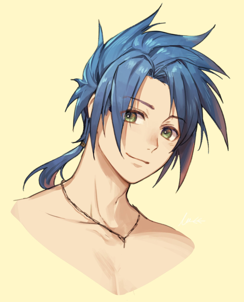 1boy, blue-haired_boy_(how_to_draw_manga), forehead, green_eyes, hair_intakes, hair_tie, happy, highres
