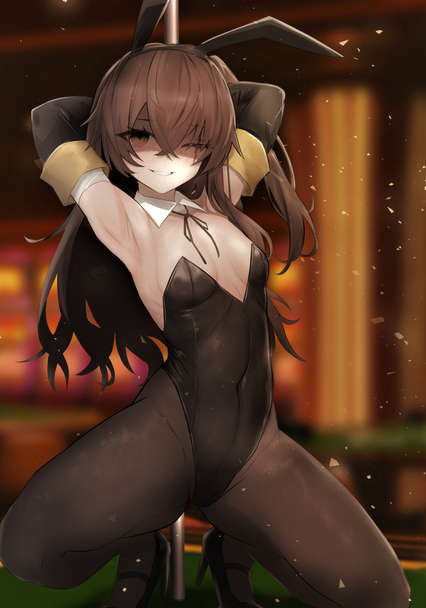 1girl, absurdres, arms_behind_head, blush, breasts, girls_frontline, grin, highres, huge_filesize, playboy_bunny, re1kirisaki342, shaded_face, small_breasts, smile, solo, squatting, ump45_(girls_frontline)