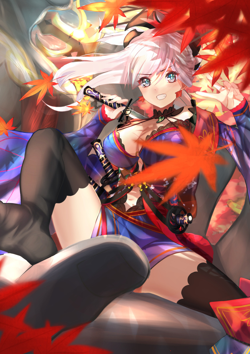 absurdres, black_legwear, breasts, fate/grand_order, fate_(series), grin, haku_u_0818, highres