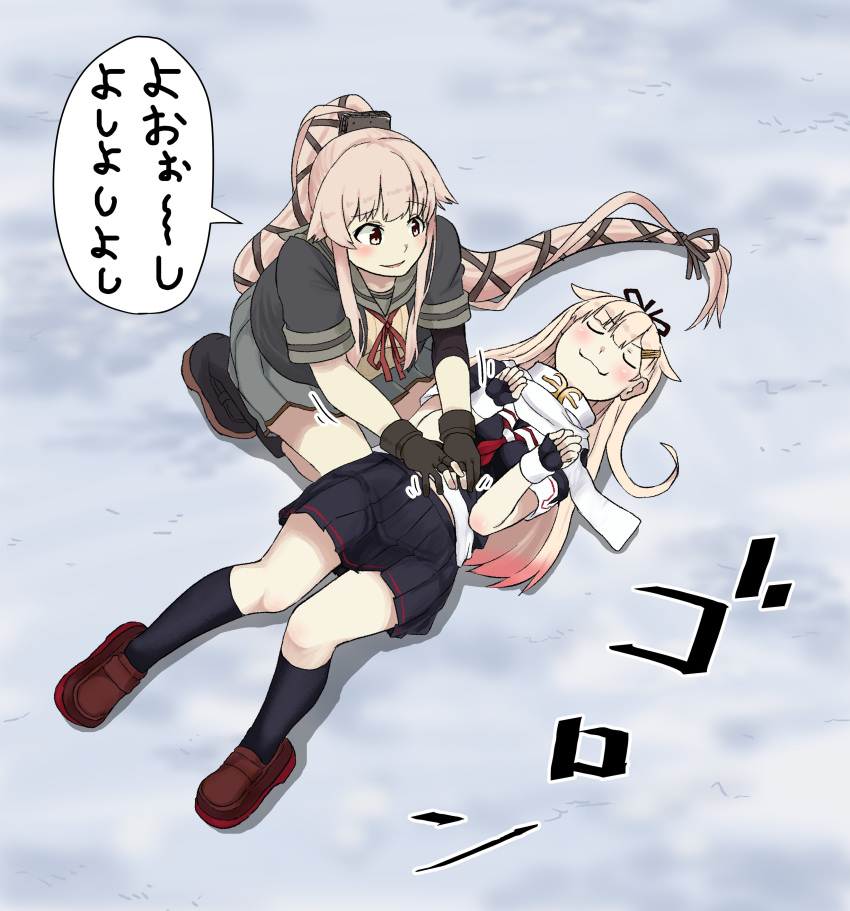 2girls, :3, absurdres, black_gloves, black_jacket, black_ribbon, black_serafuku, black_skirt