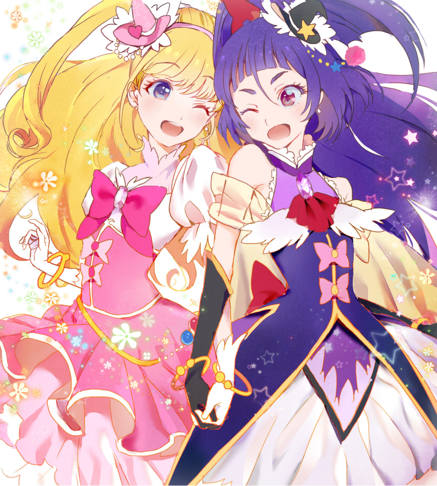 2girls, ;d, back_bow, bangs, black_gloves, black_headwear, blonde_hair, blue_eyes