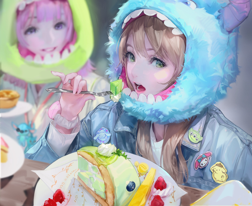 2girls, alien_(toy_story), bangs, blonde_hair, blueberry, blunt_bangs, blurry, blurry_background