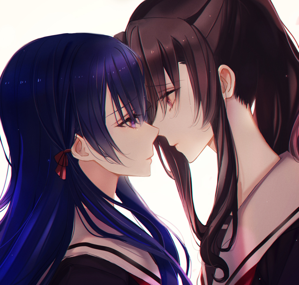2girls, akikaze_rui, bangs, beige_background, black_shirt, blackfangs, blue_hair, brown_eyes, brown_hair, chinese_commentary, closed_mouth, commentary_request, eye_contact, eyebrows_visible_through_hair, face-to-face, from_side, gradient, gradient_background, hair_between_eyes, hair_ribbon, light_particles, long_hair, looking_at_another, mixed-language_commentary, multicolored_hair, multiple_girls, ponytail, profile, purple_hair, red_ribbon, ribbon, rinmeikan_girls_school_uniform, sailor_collar, school_uniform, serafuku, shirt, shoujo_kageki_revue_starlight, shoujo_kageki_revue_starlight_-re_live-, sidelocks, tomoe_tamao, two-tone_hair, upper_body, violet_eyes, white_background, white_sailor_collar, yuri