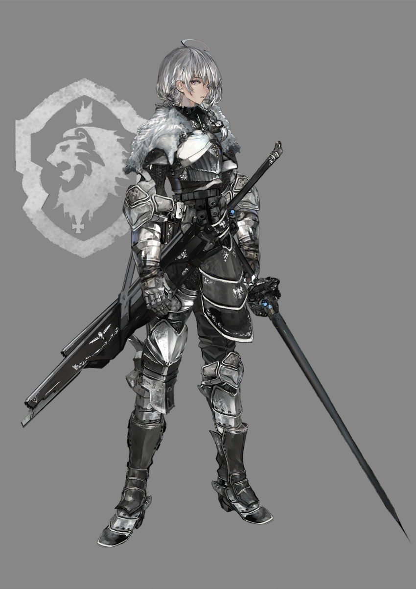 1girl, absurdres, ahoge, armor, armored_boots, arms_at_sides, bodevarc, boots, braid, breastplate, fur_trim, gauntlets, green_hair, grey_background, highres, holding, holding_sword, holding_weapon, knight, lion_print, looking_at_viewer, original, plate_armor, standing, sword, violet_eyes, weapon