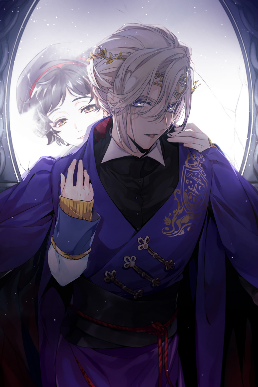 2boys, bangs, black_hair, black_shirt, blonde_hair, broken_mirror, brown_eyes, crown