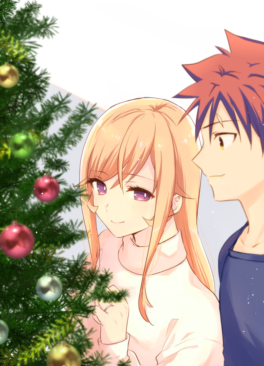 1boy, 1girl, beige_sweater, blonde_hair, blue_shirt, christmas, christmas_tree, eyebrows_visible_through_hair