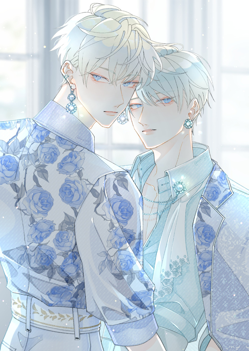 2boys, absurdres, blue_eyes, earrings, floral_print, highres, indoors, jewelry