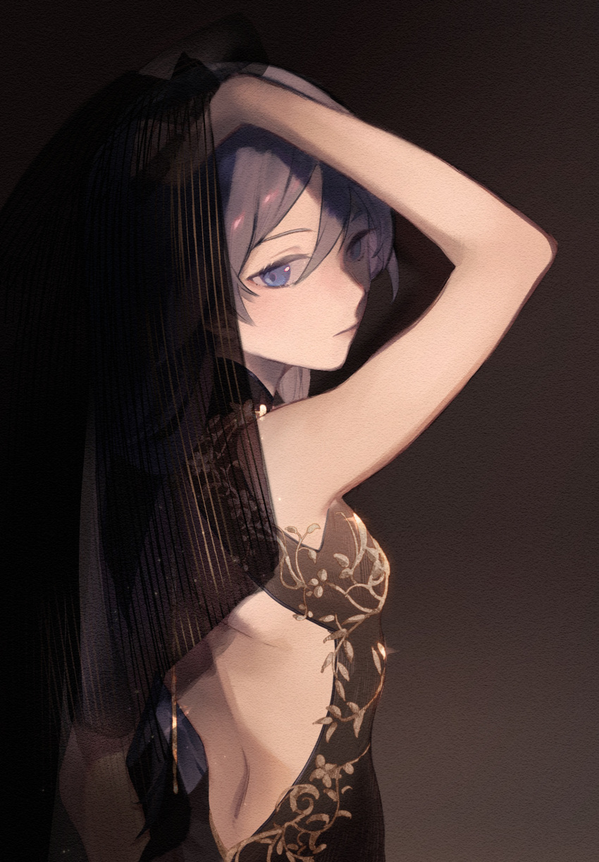 1girl, arms_behind_head, back, backless_dress, backless_outfit, bangs, black_dress, black_hair, blue_eyes, closed_mouth, dress, fashion, fu_hua, gugugu_(enigma0009), hair_between_eyes, highres, honkai_(series), honkai_impact_3rd, long_hair, looking_at_viewer, looking_back, ponytail, sleeveless, sleeveless_dress, solo